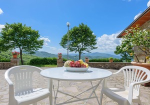 Holiday apartment Londa for 1 - 5 persons with 1 bedroom - Holiday house