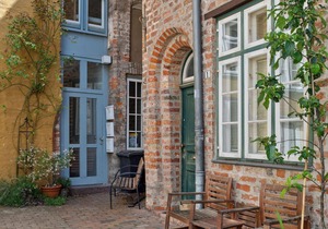 Holiday apartment Lübeck for 1 - 4 persons with 2 bedrooms - Holiday apartment in one or multi-famil