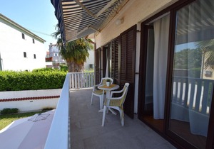 Holiday apartment Malinska for 1 - 4 persons with 2 bedrooms - Holiday apartment