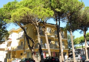 Holiday apartment Rosolina for 6 - 8 persons with 2 bedrooms - Holiday apartment