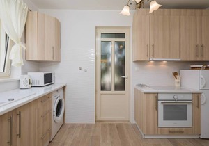 Holiday apartment with terrace and air conditioning