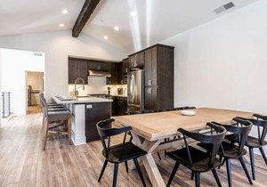 Holiday Availability! Well-Appointed Creekhouse Townhome with Gas Grill and Fire Pit