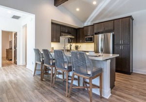 Holiday Availability! Well-Appointed Creekhouse Townhome with Gas Grill and Fire Pit