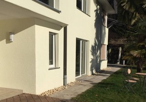 Holiday flat with spectacular mountain and lake views