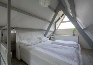 Holiday Home in Groote Keeten near Beach