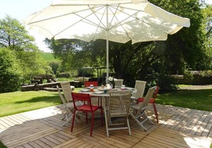 Holiday home, Landéleau