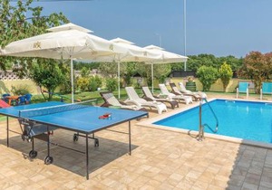 Holiday Home Loborika