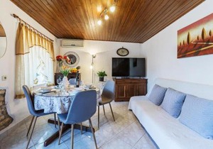 Holiday Home Pinezici I