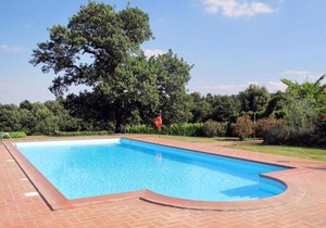 Holiday homes in Lubriano, Italy