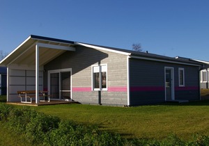 Holiday house (78 m²) with lake view for up to 6 people