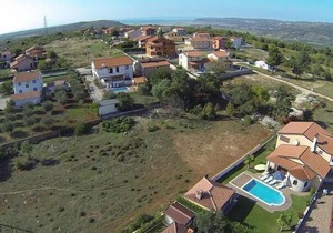 Holiday house Buje for 1 - 9 persons with 4 bedrooms - Holiday home
