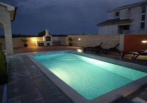 Holiday house Jadreski for 1 - 8 persons with 4 bedrooms - Row house