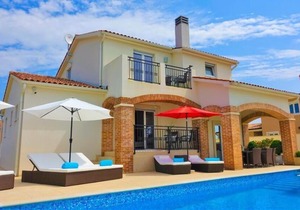Holiday house Pula for 1 - 10 persons with 4 bedrooms - Luxury holiday home