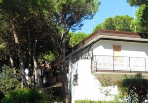 Holiday house Rosolina for 7 - 9 persons with 3 bedrooms - Holiday home