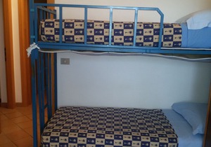 HOLIDAY HOUSE WITH HUGE GARDEN AND SUPERB VIEW OF THE SEA AND THE MOUNTAINS