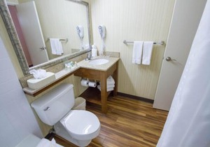 Holiday Inn Bloomington Airport South-Mall Area by IHG