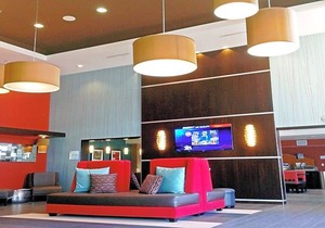 Holiday Inn Express Bakersfield, an IHG Hotel