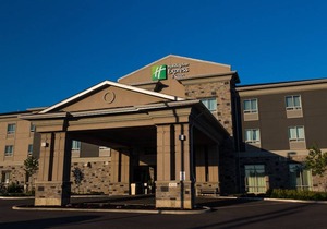 Holiday Inn Express Thunder Bay, an IHG Hotel