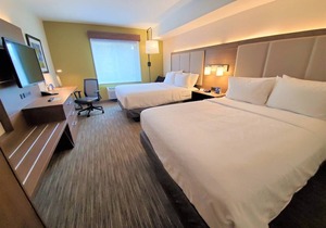 Holiday Inn Express Hotel & Suites Seattle North - Lynnwood, an IHG Hotel