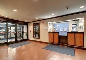 Holiday Inn Express Fort Campbell-Oak Grove, an IHG Hotel