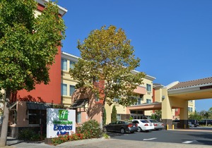Holiday Inn Express Berkeley, an Ihg Hotel