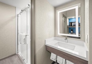 Holiday Inn Express Boston North-Woburn by IHG