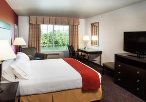 Holiday Inn Express Corvallis-On the River