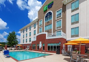 Holiday Inn Express Hotel and Suites Shreveport South Park Plaza