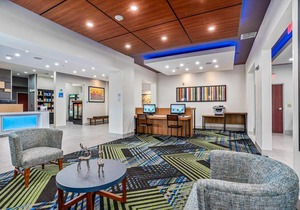 Holiday Inn Express Hotel & Suites Van Buren-Fort Smith Area