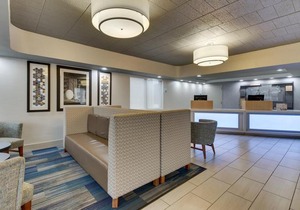 Holiday Inn Express Pittston - Scranton Airport