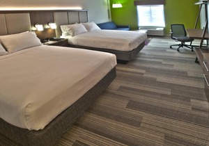 Holiday Inn Express & Suites Evansville North