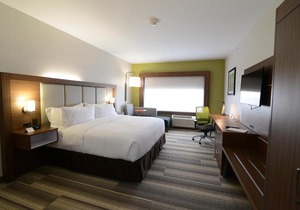 Holiday Inn Express & Suites Chicago North Shore - Niles