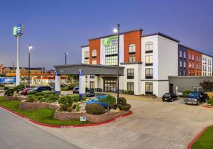 Holiday Inn Express & Suites Longview North by IHG