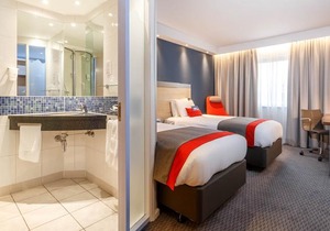 Holiday Inn Express Walsall M6 J10