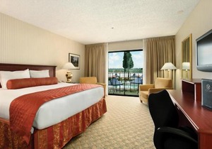 Holiday Inn Portland - Columbia Riverfront by IHG