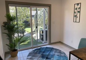 Hollywood Oasis