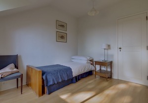 Home in Estoril - House 79