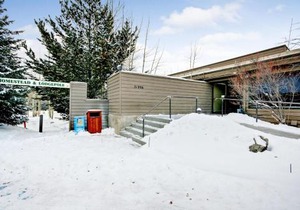 Homestead 2031 by SummitCove Lodging