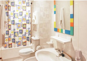 Homey vacation apartment in the upper part of the fishing village Raxó.