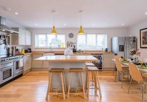 Honey Bee House, Orford