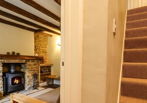 HOOKY COTTAGE, character holiday cottage in Hook Norton