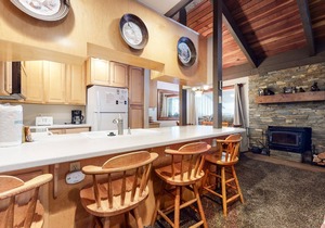 Horizons 4 168 Updated Upstairs Unit with Private Washer Dryer, Walk to Town, On Shuttle Route to Lodges by RedAwning