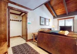 Horizons Condo 4 #166