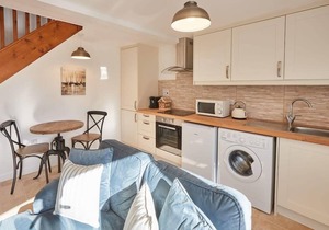 Host & Stay | May Cottage