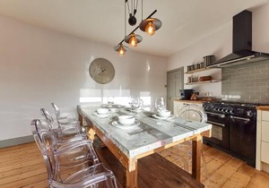 Host & Stay - Peacock House