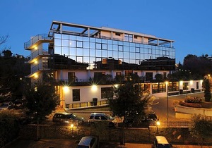 Hotel Zone