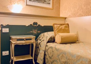Hotel Becher