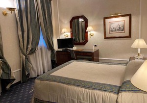 Hotel De La Ville