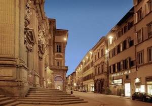 Hotel De La Ville