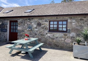 House ∙ 2 bedrooms ∙ 4 guests